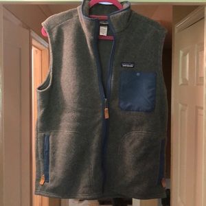 Grey Patagonia synchilla vest